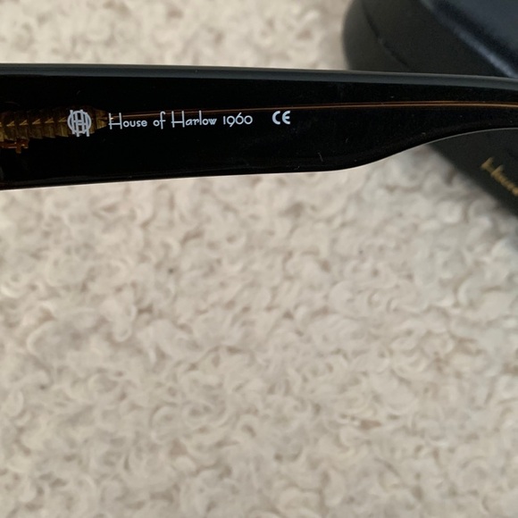 House of Harlow sunglasses - Picture 5 of 12